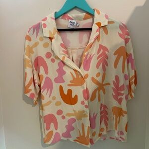 Short sleeve blouse